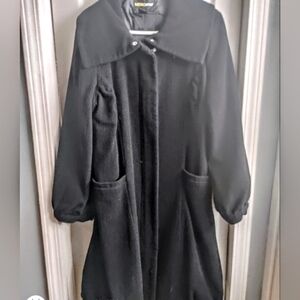 Metrostyle Elegant Black Cape Jacket